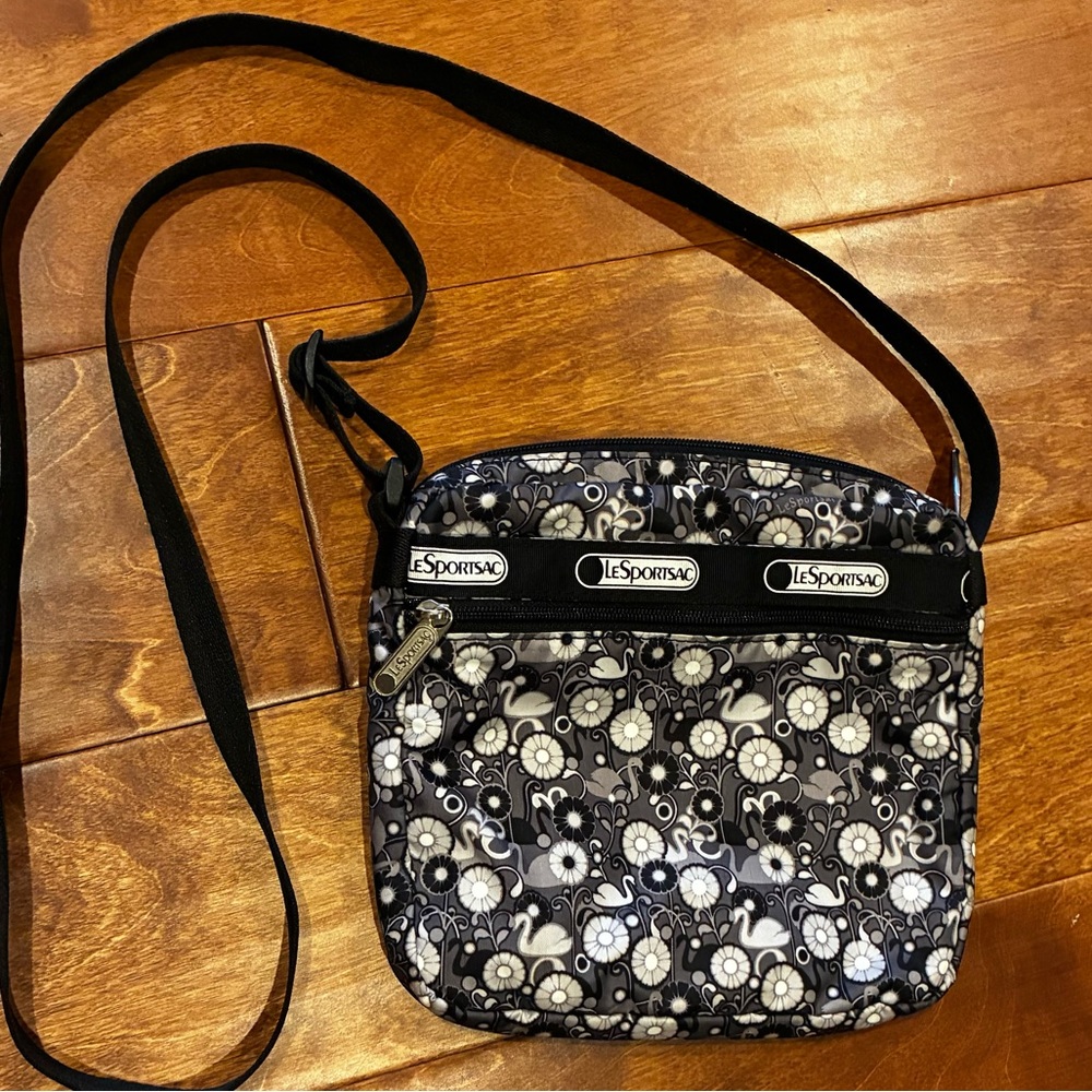 LeSportsac Adjustible Bag